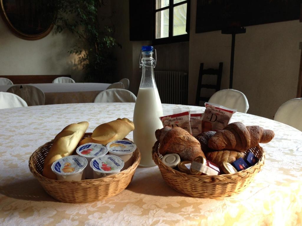 Agriturismo Corte Virgiliana Virgilio Cameră foto